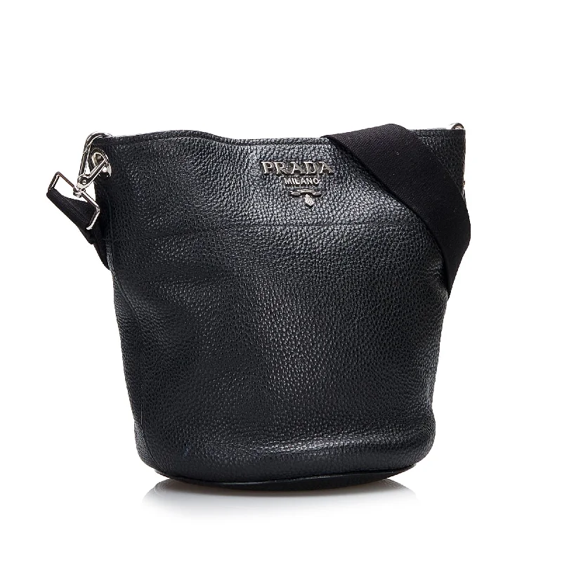 Prada Vitello Daino Bucket Bag 77KuBD