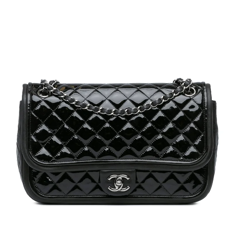 Black Chanel Jumbo Patent Classic Twist Flap Shoulder Bag