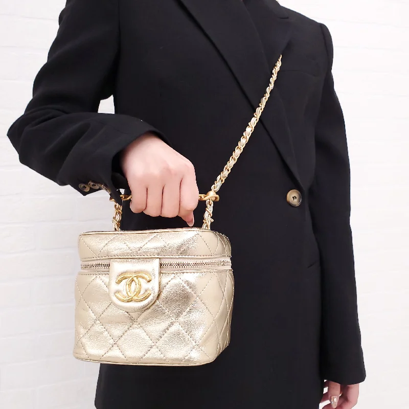 CHANEL 2022 GOLD LAMBSKIN VANITY WITH CHAIN & MIRROR