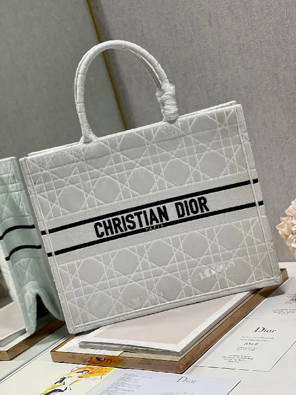 Christian Dior - Luxury Bags  411